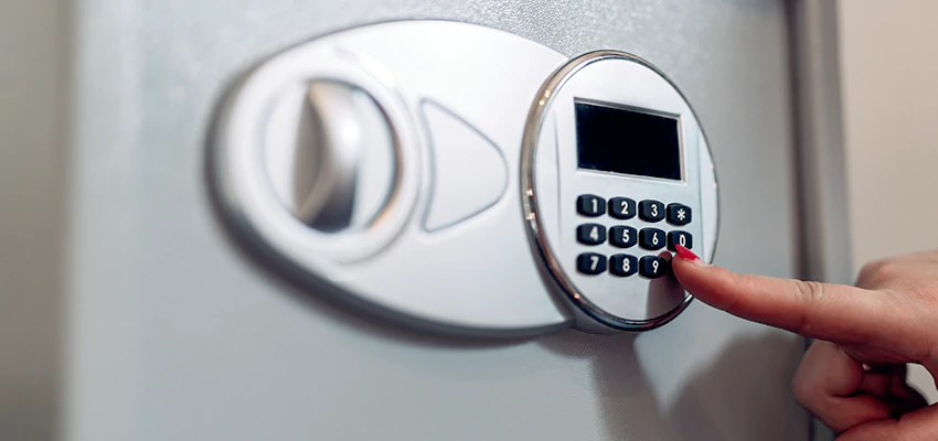 Jewelry Safe Cracking in Alum Rock, California